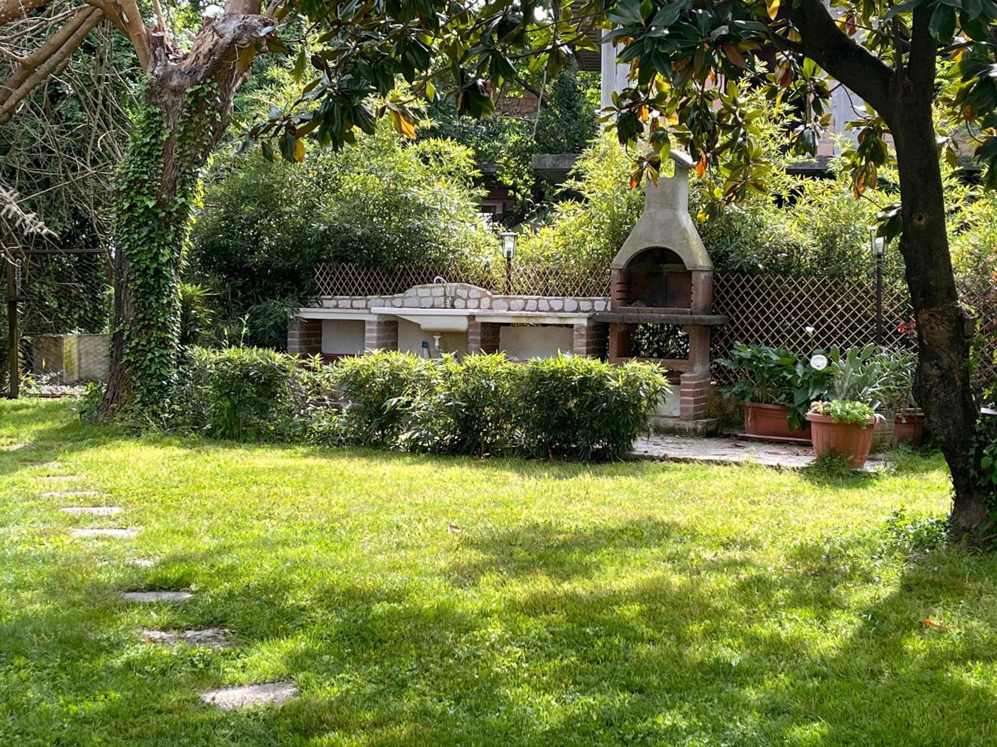Nel Giardino Segreto Monolocale Con Angolo Gazebo San Giorgio a Liri Exterior photo